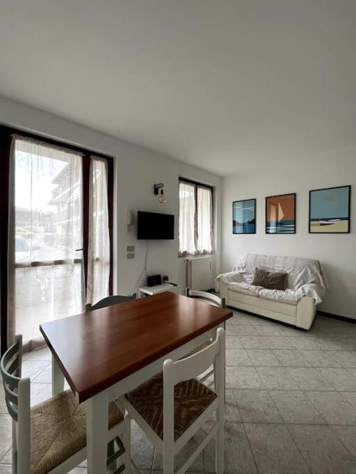 Ca' Nildes Apartment Clusane Bagian luar foto