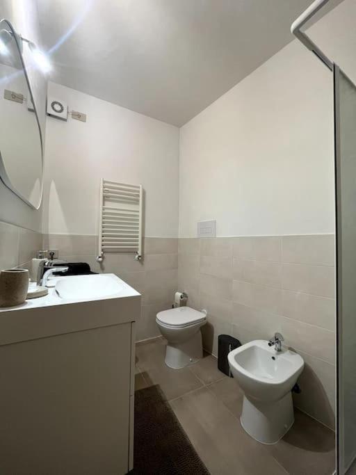 Ca' Nildes Apartment Clusane Bagian luar foto